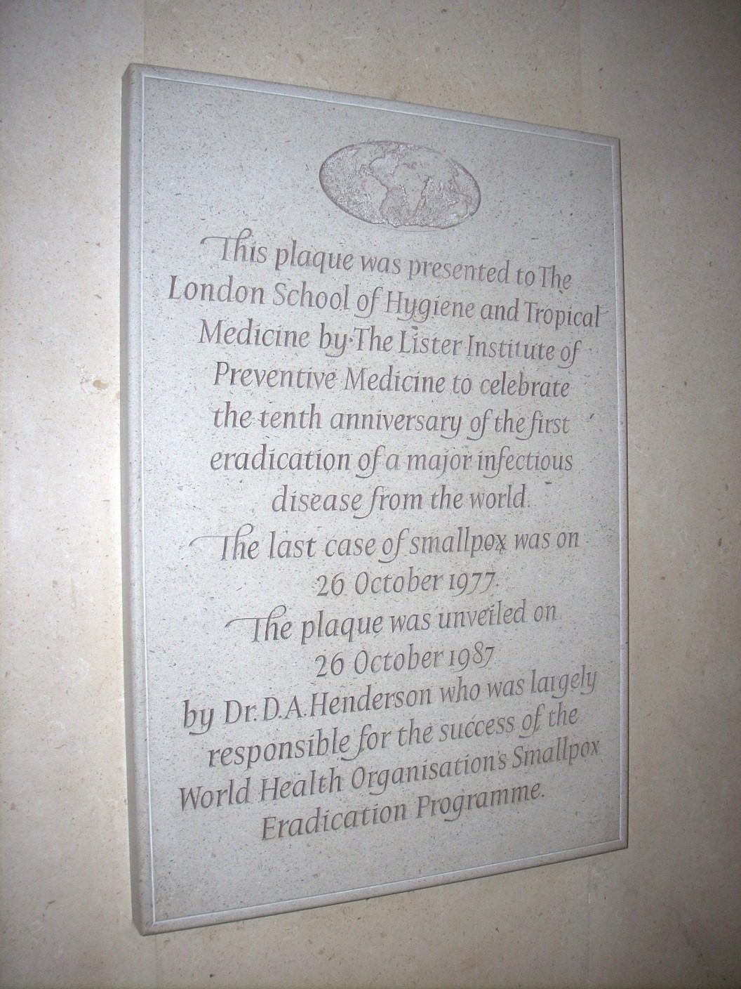 Smallpox%20eradication%20memorial%20tablet%2C%20London%20School%20of%20Hygiene%20and%20Tropical%20Medicine%20%20%2837%29%20%281%29.JPG
